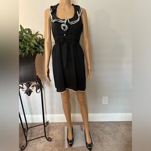 Women's XS Black Dress with Cute Detail